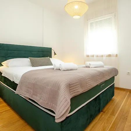 Home Sweet Apartments Zadar Exterior photo