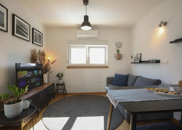 Home Sweet Apartments